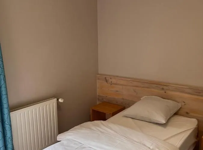 מלון Du Montcalm